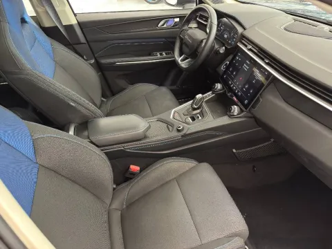 Lynk & Co 01 1.5 td phev auto - Immagine 14