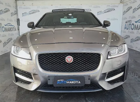 Jaguar XF 2.0d R-Sport 180cv auto - Immagine 3