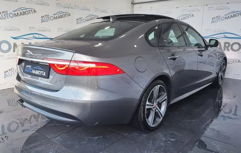 Jaguar XF 2.0d R-Sport 180cv auto - Immagine 5