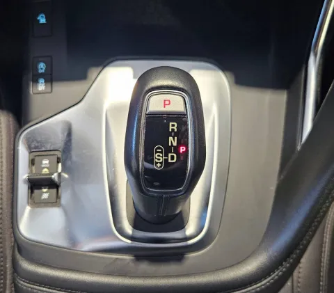 Jaguar E-Pace 2.0d i4 R-Dynamic awd 180cv auto - Immagine 21