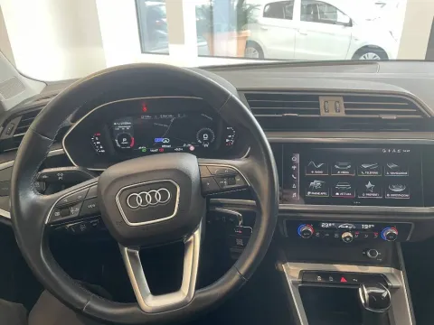 Audi Q3 Sportback 35 2.0 tdi Business Plus s-tronic - Immagine 16