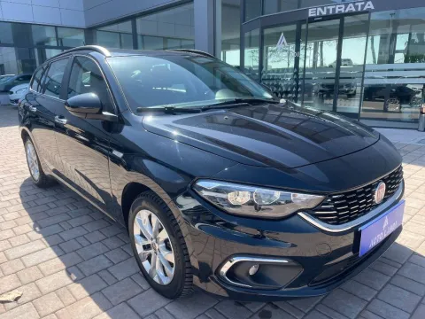 Fiat Tipo SW 1.6 mjt Business s&s 120cv my19 - Immagine 2