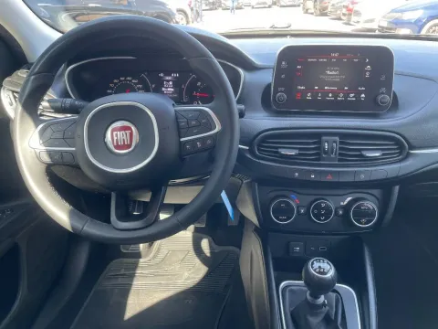 Fiat Tipo SW 1.6 mjt Business s&s 120cv my19 - Immagine 11