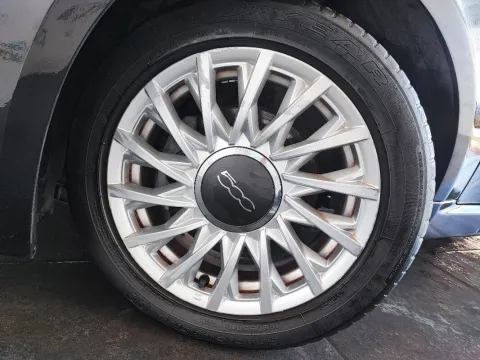 Fiat 500 1.0 hybrid Lounge 70cv - Immagine 18
