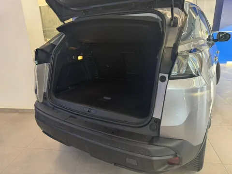 Peugeot 3008 1.5 bluehdi Allure Pack s&s 130cv eat8 - Immagine 18