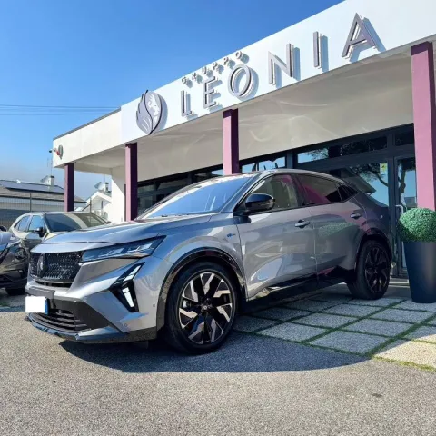 Renault Rafale 1.2 e-Tech full hybrid esprit Alpine 200cv auto - Immagine 3