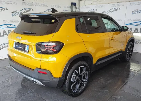 Jeep Avenger 1.2 turbo Summit fwd 100cv - Immagine 5