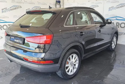 Audi Q3 2.0 tdi Business 120cv s-tronic - Immagine 5