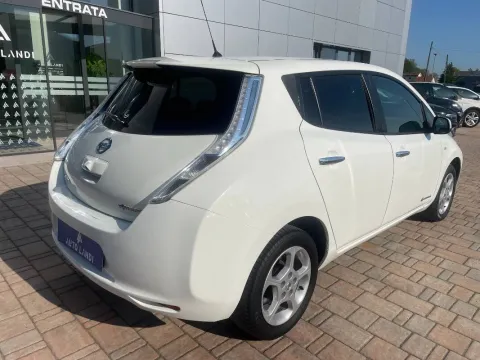 Nissan Leaf Tekna Flex 30kW 109cv - Immagine 4