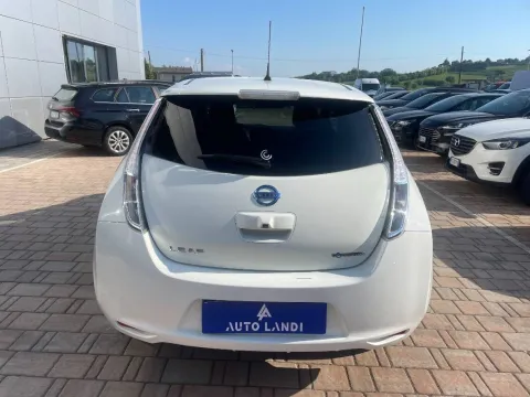 Nissan Leaf Tekna Flex 30kW 109cv - Immagine 6