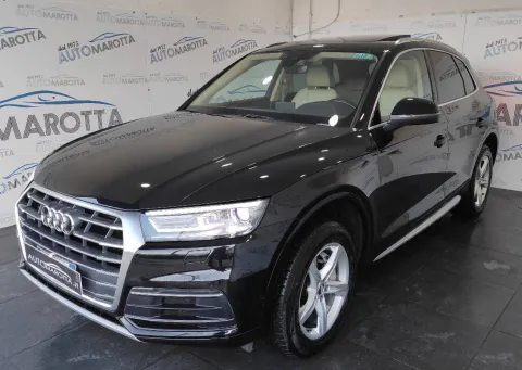Audi Q5 40 2.0 tdi Business Sport quattro 190cv s-tronic - Immagine 1