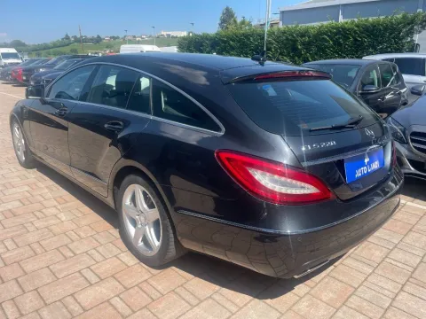 Mercedes CLS Shooting Brake 220 d (bt) Premium auto - Immagine 5