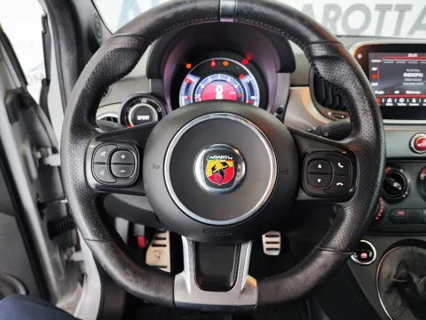 Abarth 595 1.4 t-jet Pista 160cv - Immagine 10