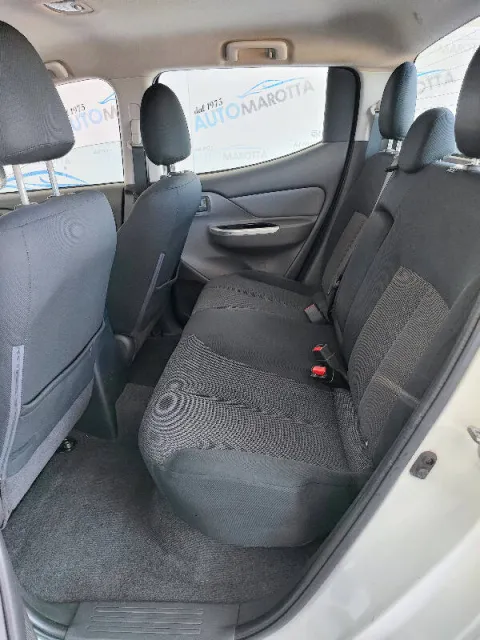 Fiat Fullback 2.4 doppia cabina LX 4wd s&s 180cv E6 - Immagine 20