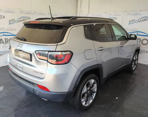 Jeep Compass 2.0 mjt Limited 4wd 170cv auto - Immagine 5