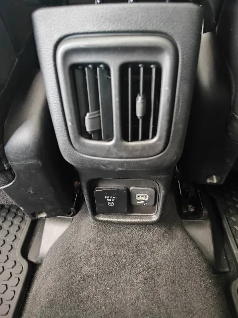 Jeep Compass 2.0 mjt Limited 4wd 170cv auto - Immagine 23
