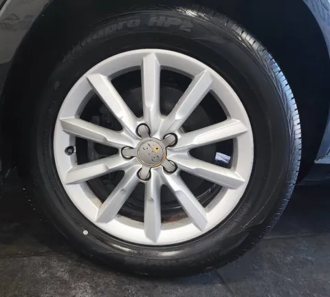 Audi Q3 2.0 tdi Sport 150cv s-tronic - Immagine 20