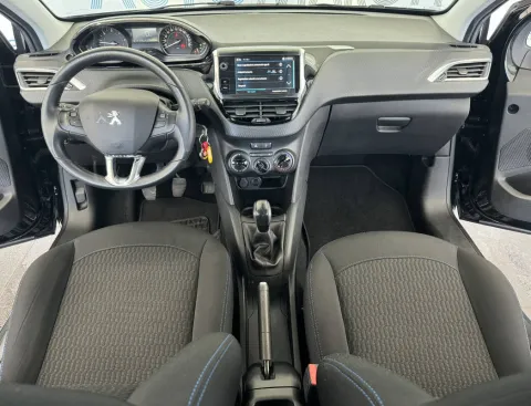 Peugeot 208 5p 1.5 bluehdi Signature s&s 100cv - Immagine 7