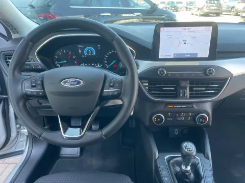 Ford Focus SW 1.0 ecoboost Business s&s 125cv - Immagine 12