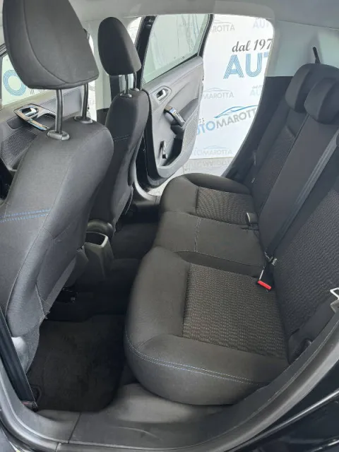 Peugeot 208 5p 1.5 bluehdi Signature s&s 100cv - Immagine 9