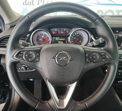 Opel Insignia Sports Tourer 2.0 cdti Innovation s&s 170cv - Immagine 9
