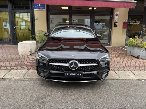 Mercedes CLA Coupe 200 d Premium auto - Immagine 2