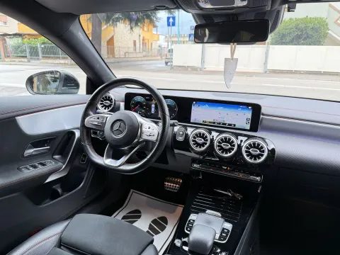Mercedes CLA Coupe 200 d Premium auto - Immagine 14