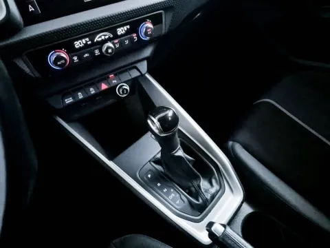 Audi A1 Sportback 30 1.0 tfsi Admired Advanced 116cv s-tronic my20 - Immagine 13