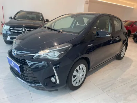 Toyota Yaris 5p 1.5h Cool my18 - Immagine 1