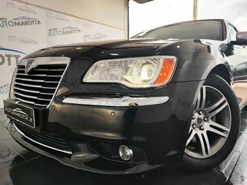 Lancia Thema 3.0 V6 mjt II Platinum 239cv auto - Immagine 2