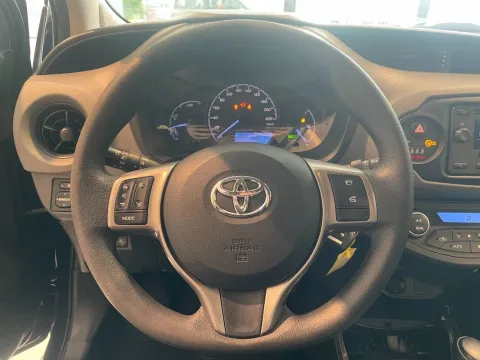 Toyota Yaris 5p 1.5h Cool my18 - Immagine 12