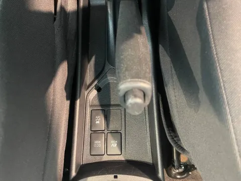 Toyota Yaris 5p 1.5h Cool my18 - Immagine 16