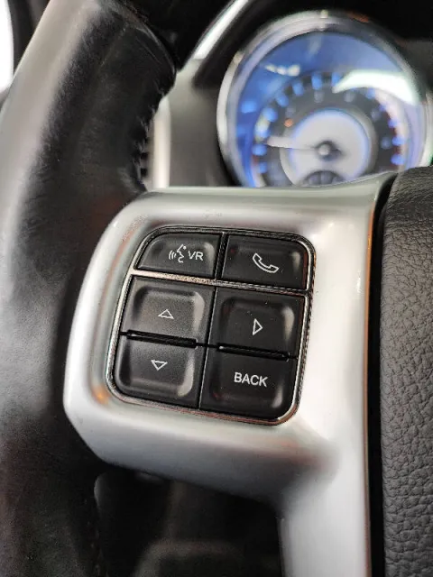 Lancia Thema 3.0 V6 mjt II Platinum 239cv auto - Immagine 12