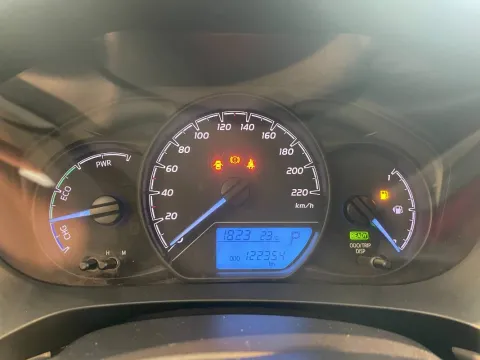 Toyota Yaris 5p 1.5h Cool my18 - Immagine 19