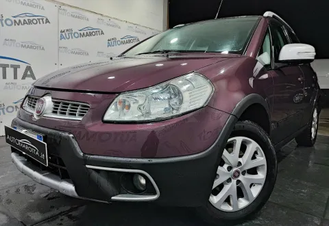 Fiat Sedici 1.6 16v Dynamic 4x4 120cv - Immagine 2