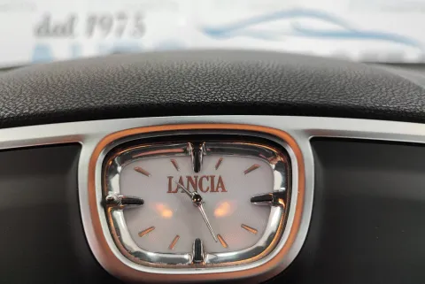 Lancia Thema 3.0 V6 mjt II Platinum 239cv auto - Immagine 17