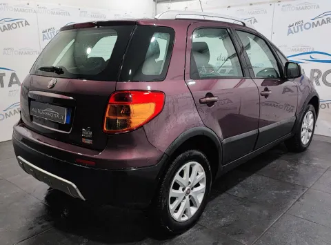 Fiat Sedici 1.6 16v Dynamic 4x4 120cv - Immagine 5