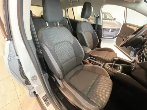 Ford Focus SW 1.5 ecoblue Business s&s 95cv my20.75 - Immagine 15