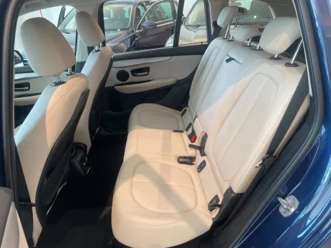 BMW 216d Gran Tourer Business 5p.ti auto my20 - Immagine 9