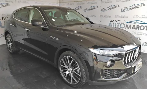 Maserati Levante 3.0 V6 275cv auto - Immagine 5