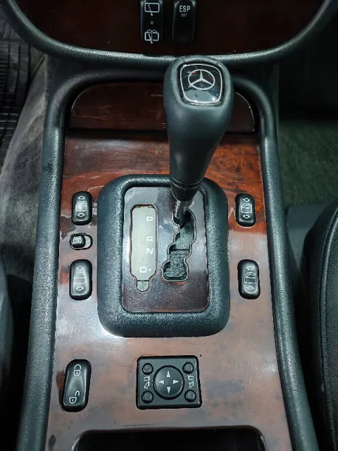 Mercedes ML 270 cdi SE Leather - Immagine 10