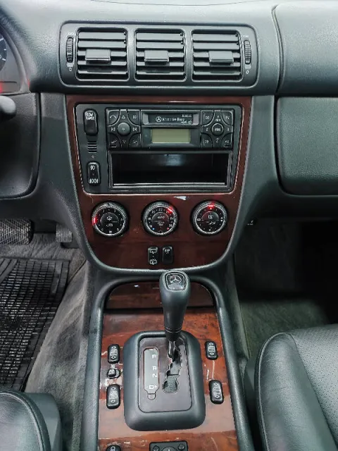 Mercedes ML 270 cdi SE Leather - Immagine 13