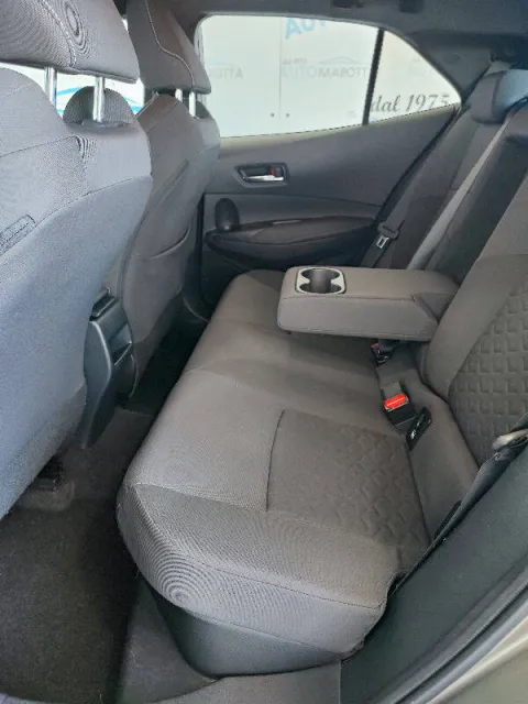 Toyota Corolla 2.0h Style cvt - Immagine 21