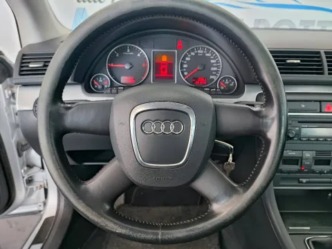 Audi A4 Avant 2.0 tdi Top fap - Immagine 9