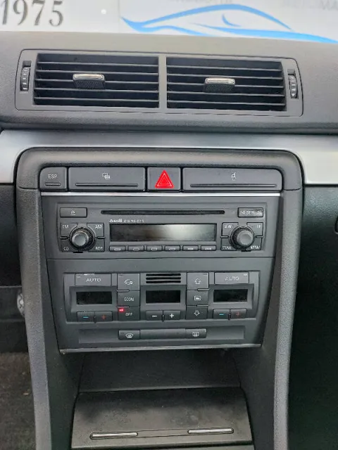 Audi A4 Avant 2.0 tdi Top fap - Immagine 12