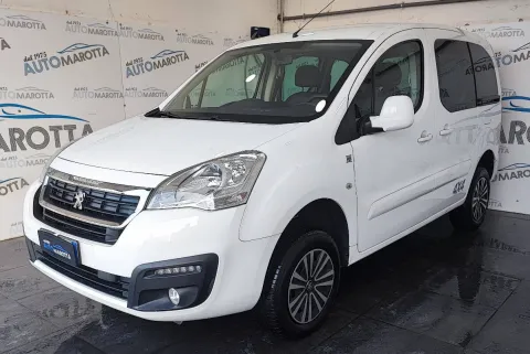 Peugeot Partner Tepee 1.6 bluehdi (extreme) Active traction control Plus 4x4 100cv - Immagine 1