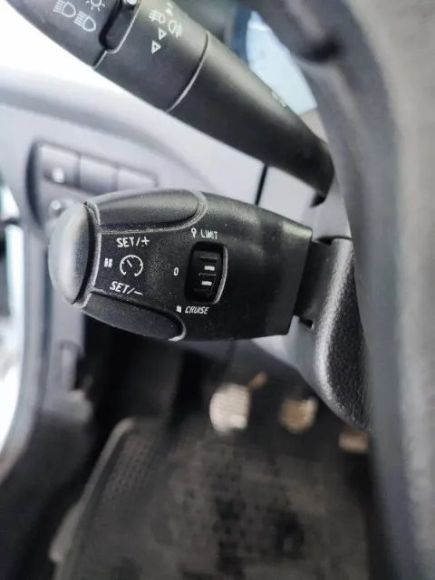Peugeot Partner Tepee 1.6 bluehdi (extreme) Active traction control Plus 4x4 100cv - Immagine 12