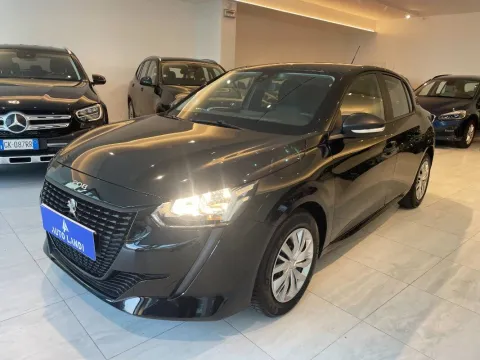 Peugeot 208 1.2 puretech Like s&s 75cv - Immagine 1