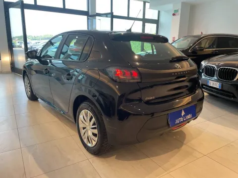 Peugeot 208 1.2 puretech Like s&s 75cv - Immagine 4