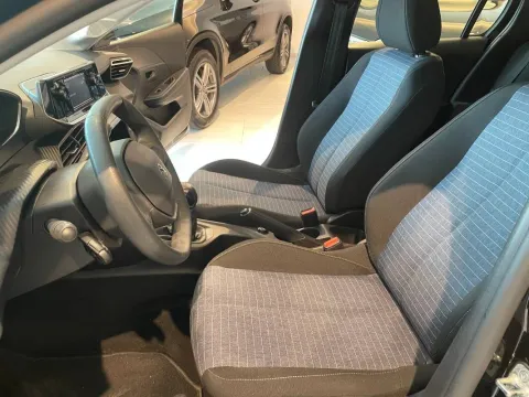 Peugeot 208 1.2 puretech Like s&s 75cv - Immagine 11